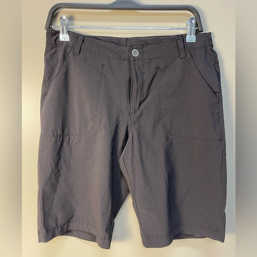 White Sierra Men's Charcoal Shorts